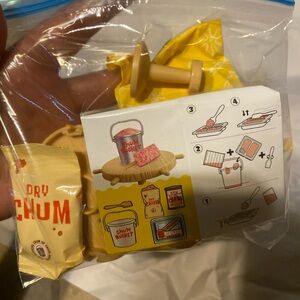 Miniverse chum bucket